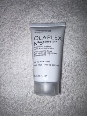 OLAPLEX No.5 Leave-In Conditioner Tube - White (Travel Size)